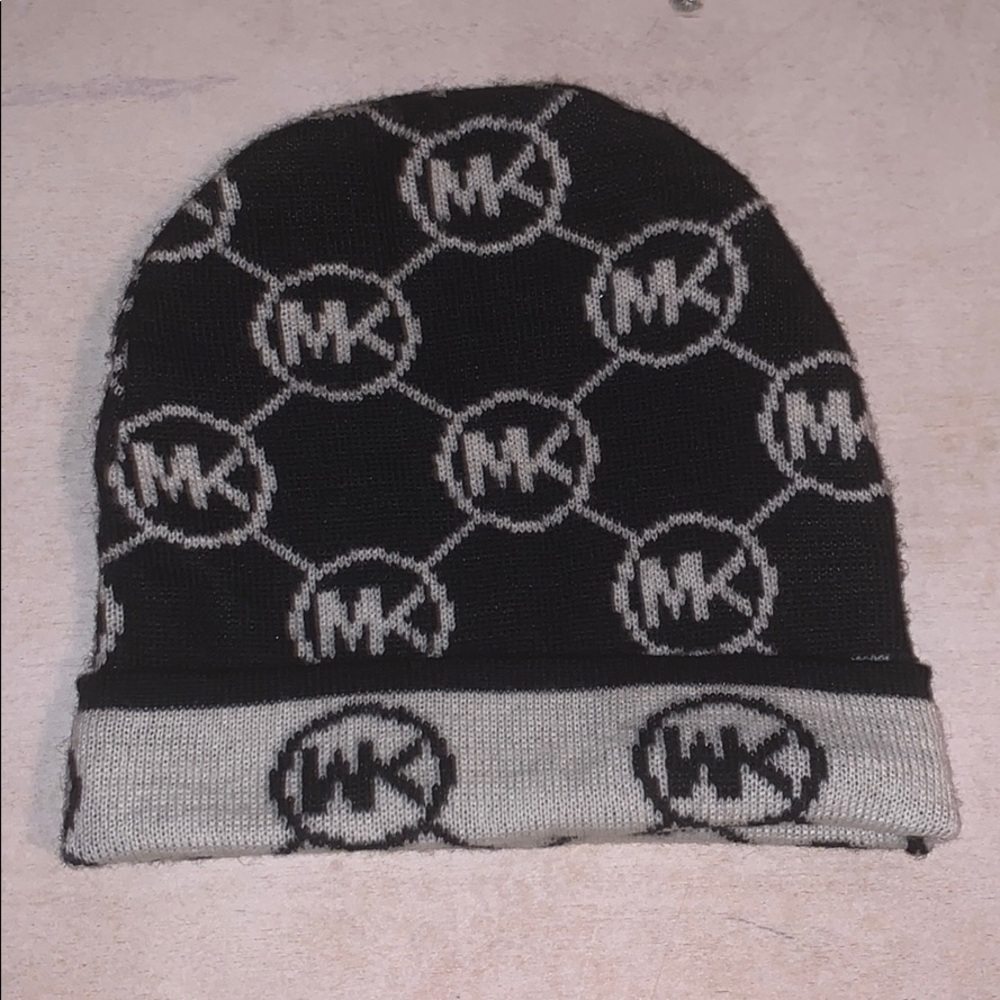 beanie